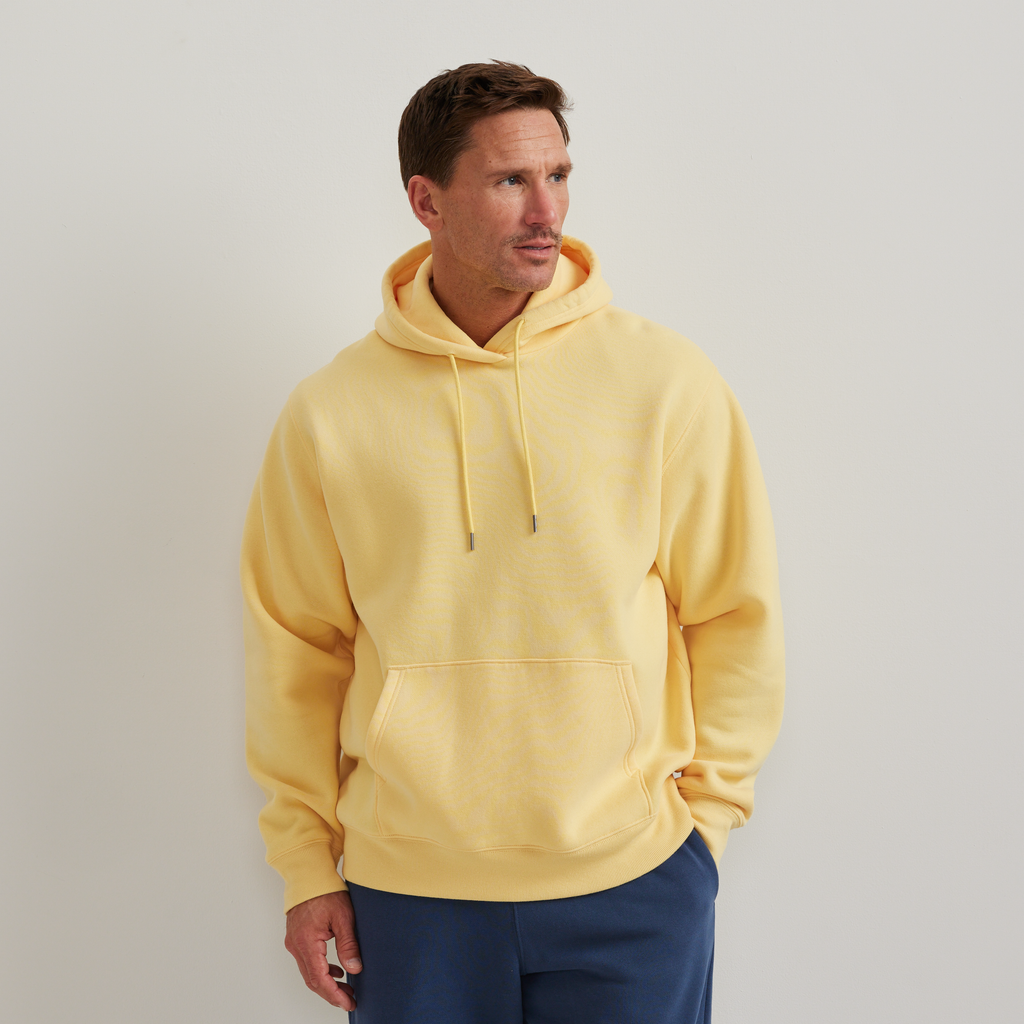 Men's plain pullover hoodie with drawstring hood and front kangaroo pocket