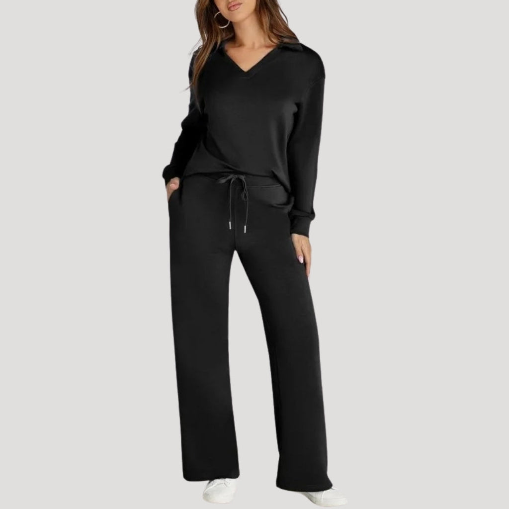 Women's knitted V-neck lounge set with wide-leg trousers