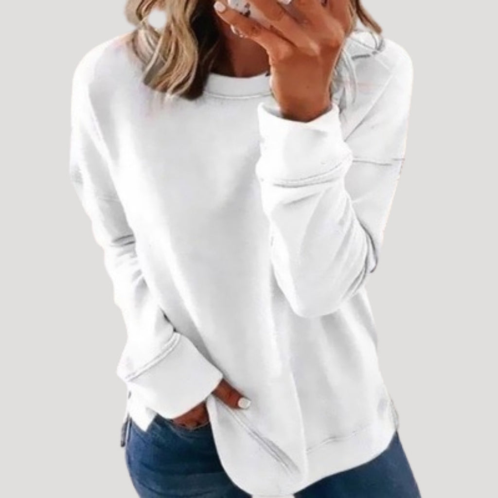 Women's oversized plain long-sleeve sweater with crew neckline and curved hem