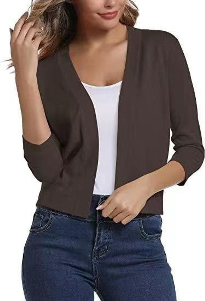 Women's cropped open cardigan with V-neckline and three-quarter sleeves