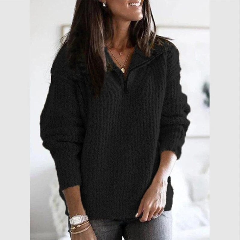 Women's knitted half-zip jumper with mock neck and long sleeves