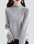 Women's long-sleeve mock neck jumper with ribbed cuffs