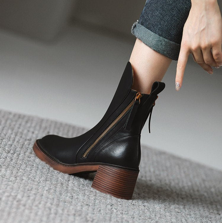 Women's ankle boots with side zipper and block heel