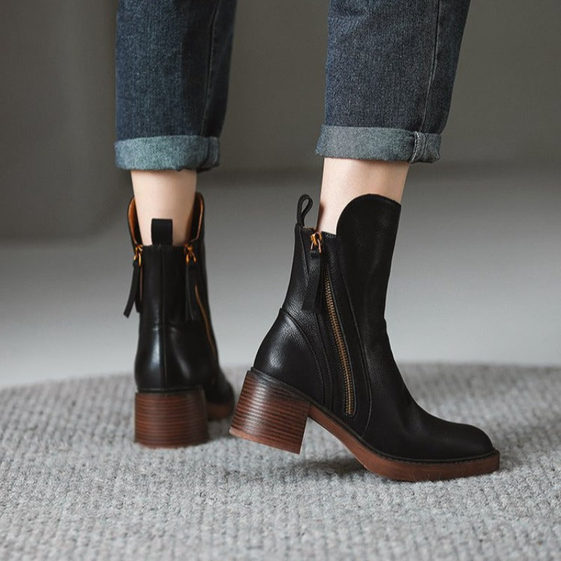 Women's ankle boots with side zipper and block heel