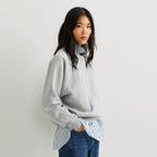 Women's crew neck sweatshirt with long raglan sleeves and ribbed trims