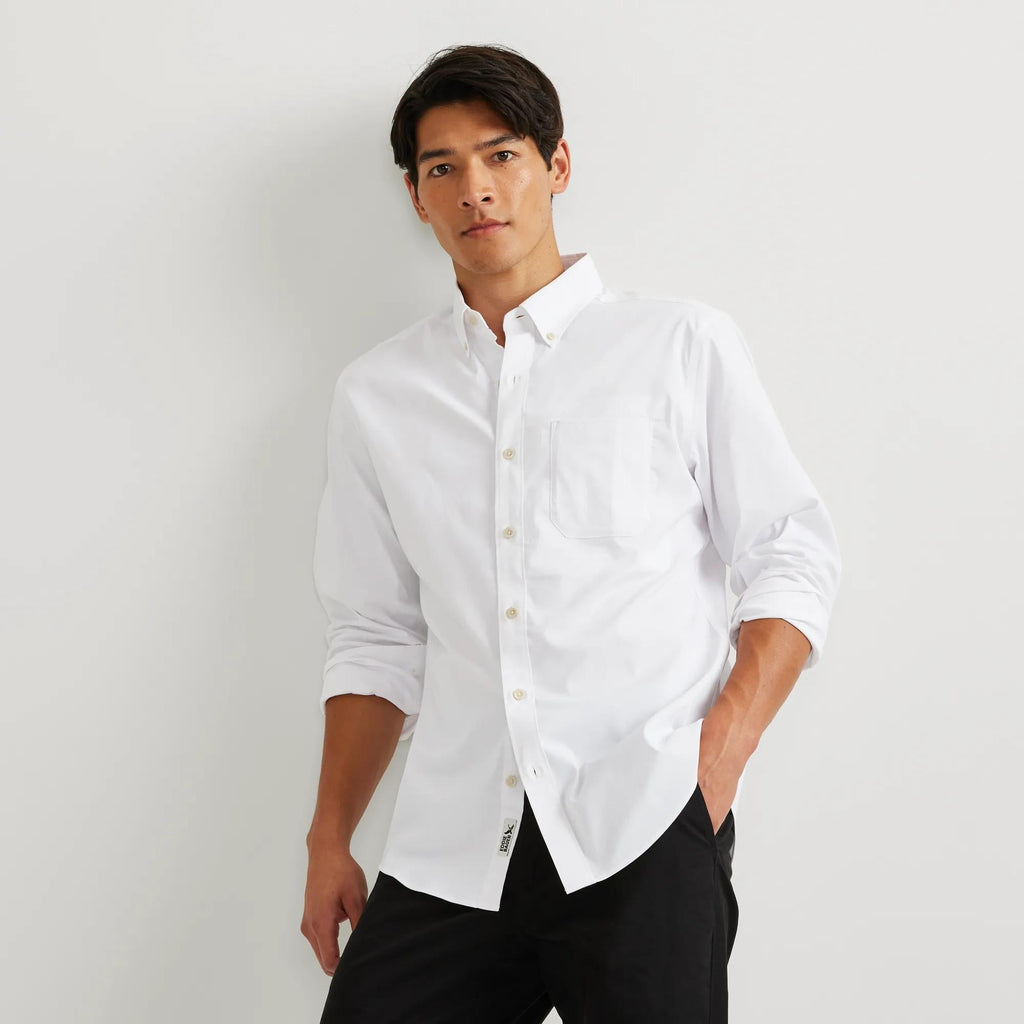 Men's checked long-sleeve shirt with button-down collar and chest pocket