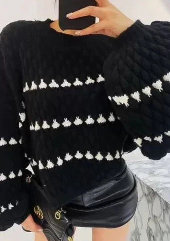 Women's black and white textured patterned knit sweater