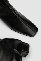 edieblackleather_4