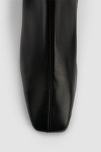 edieblackleather_5