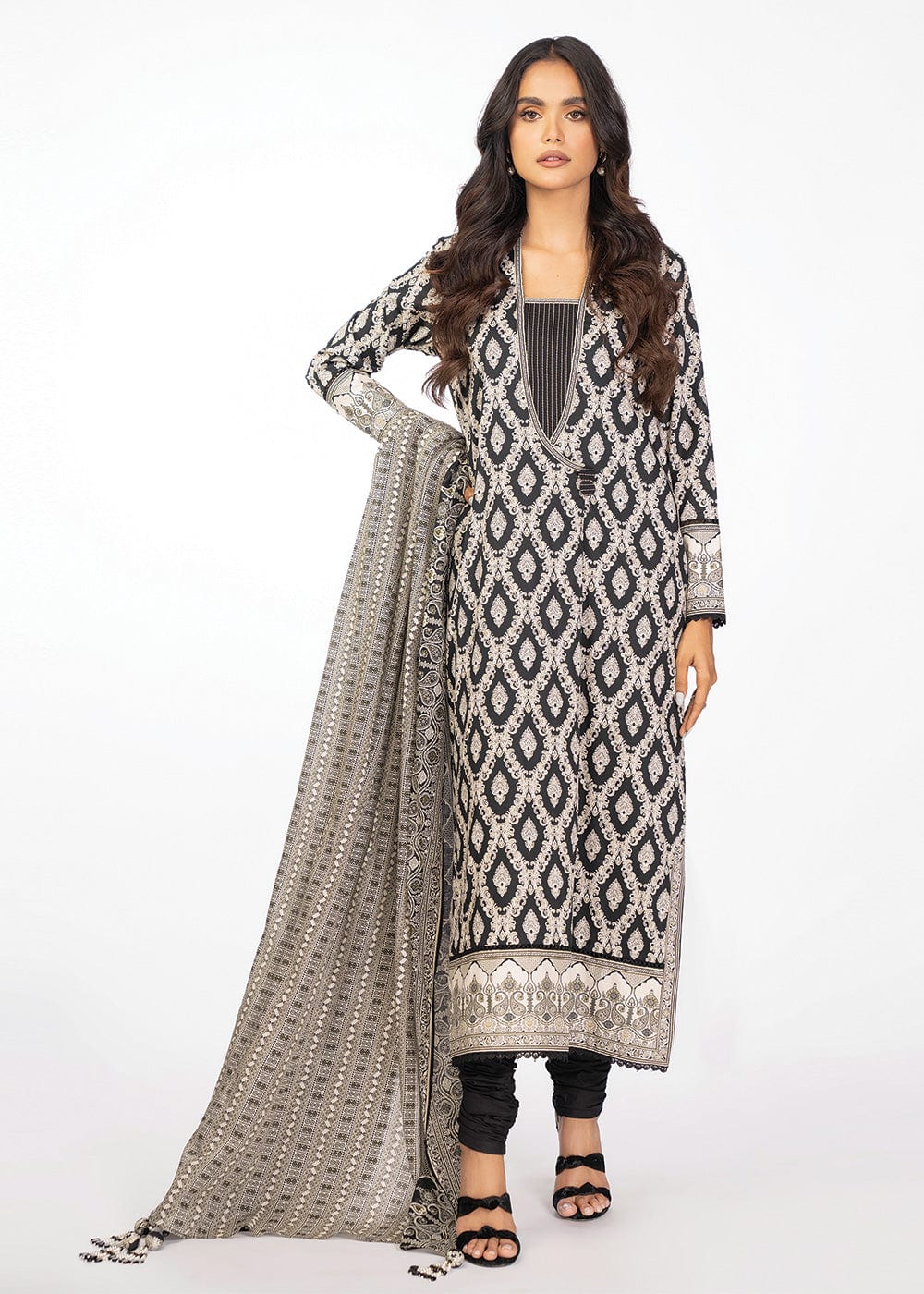 Women's black geometric shirt and dupatta set with long sleeves