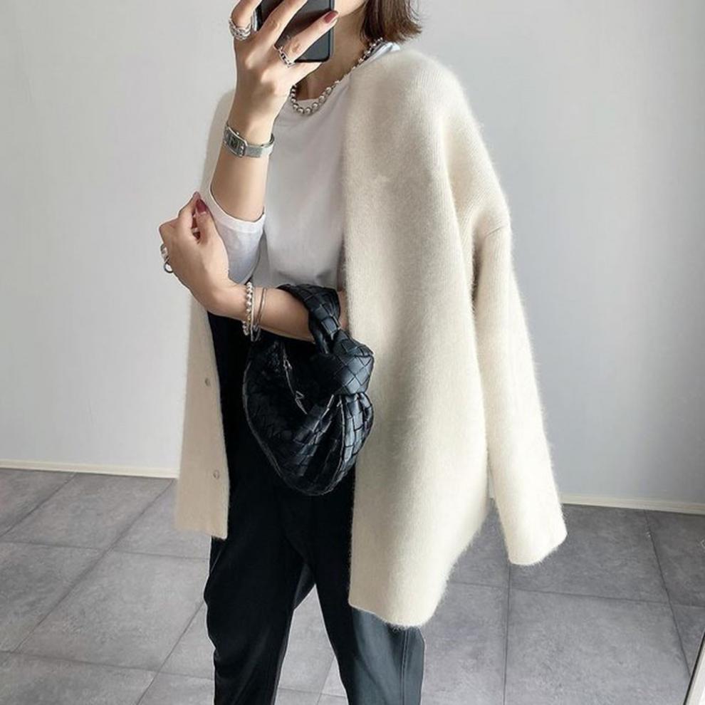 Women's longline button-front cardigan with round neck and long sleeves