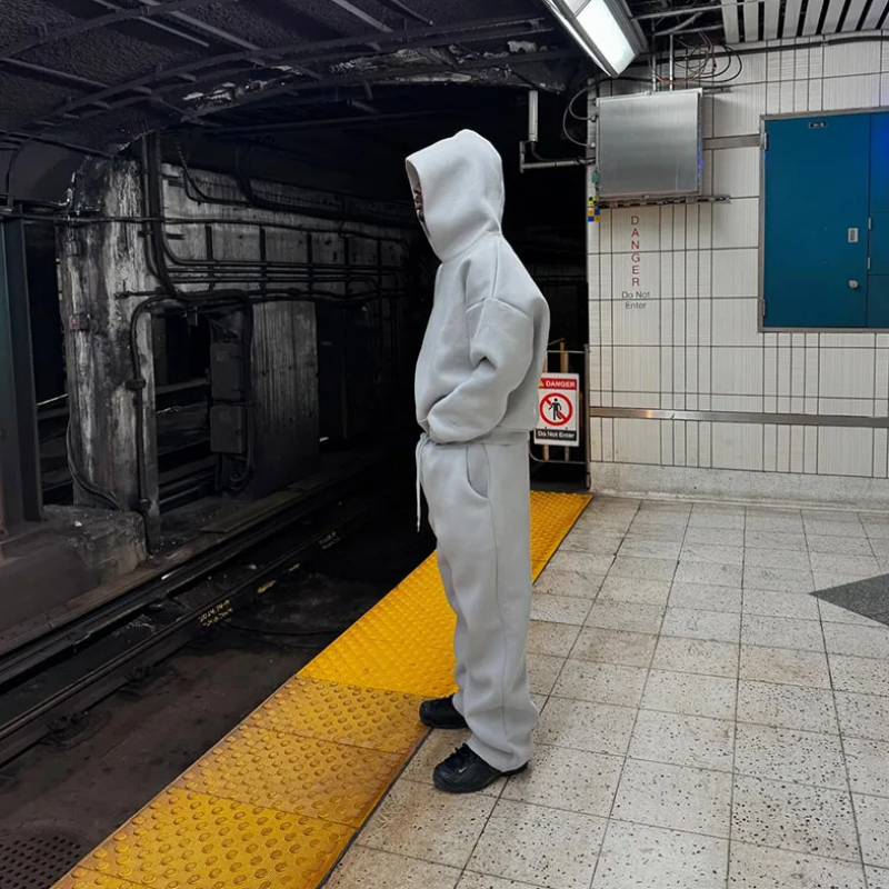 Men's hooded sweatshirt and jogger trouser outfit set