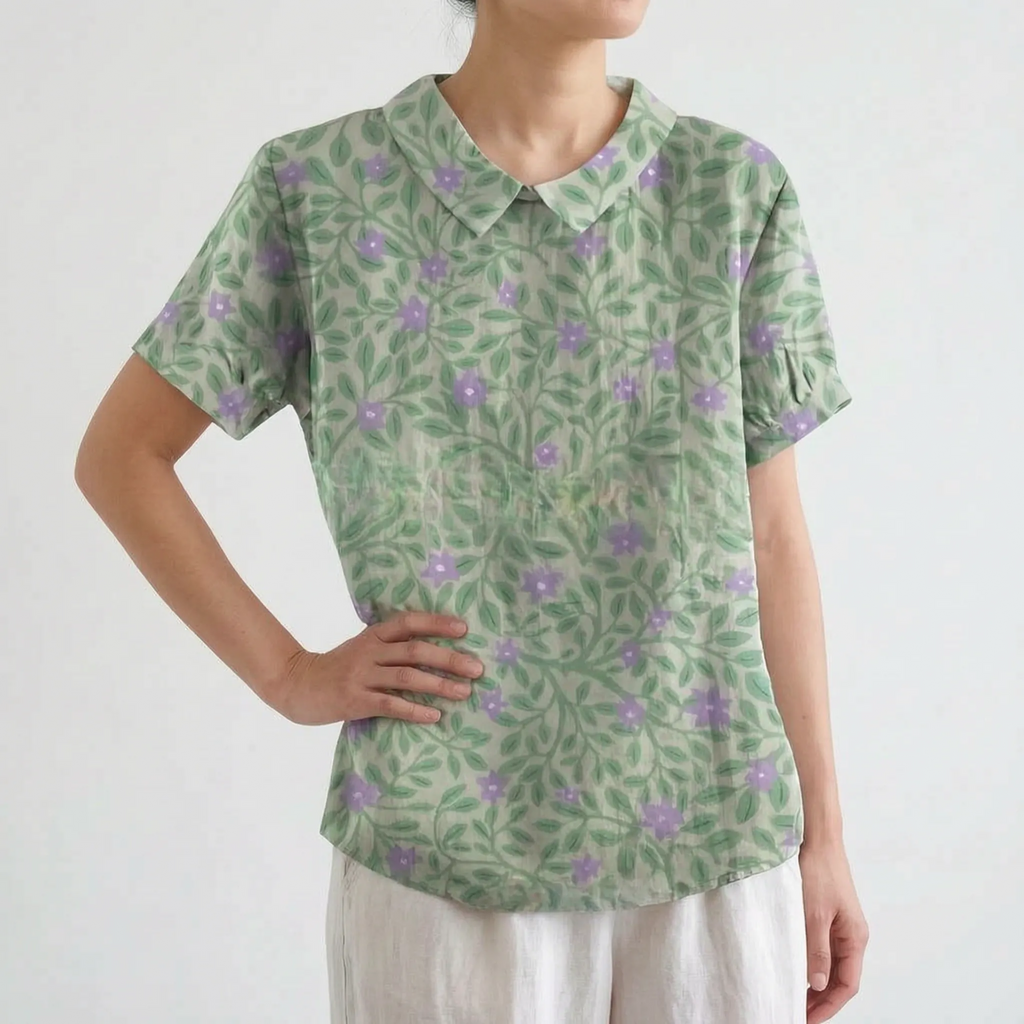 Florisa - Relaxed Short-Sleeved Womens Floral Blouse