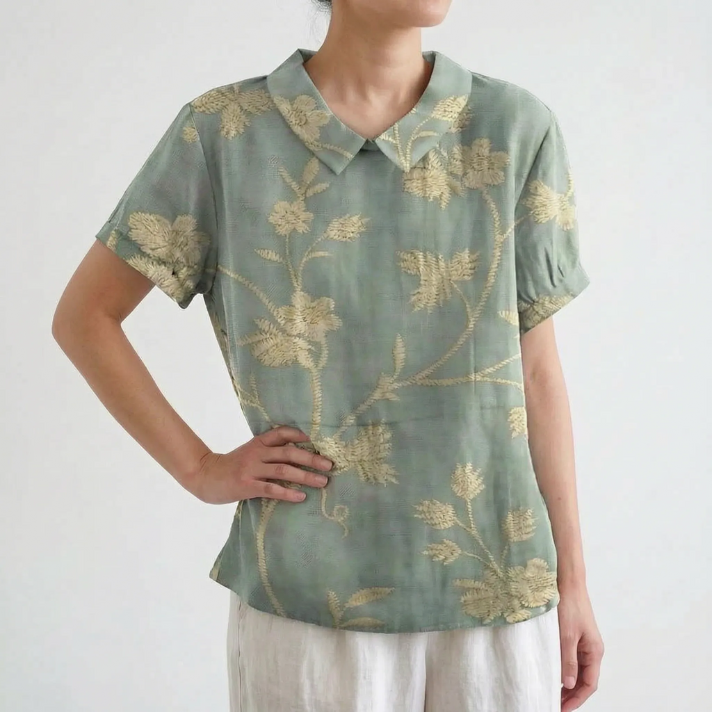 Florisa - Relaxed Short-Sleeved Womens Floral Blouse