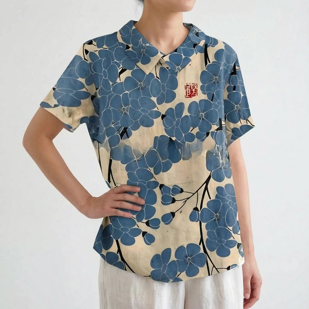 Florisa - Relaxed Short-Sleeved Womens Floral Blouse