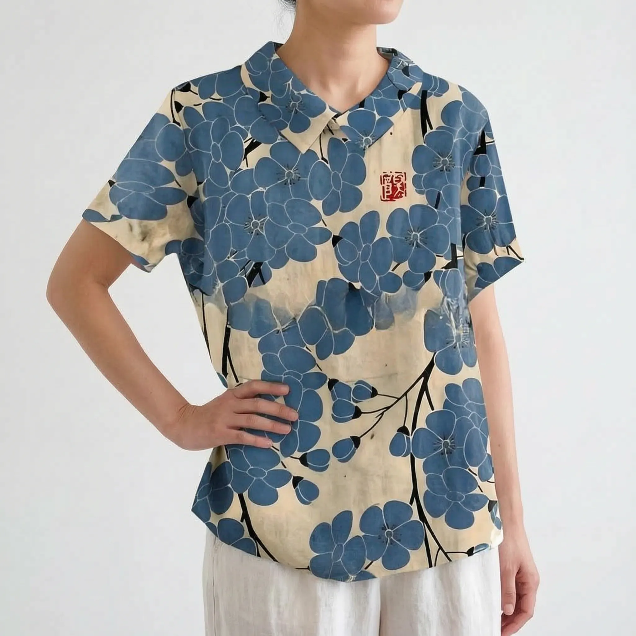 Florisa - Relaxed Short-Sleeved Womens Floral Blouse