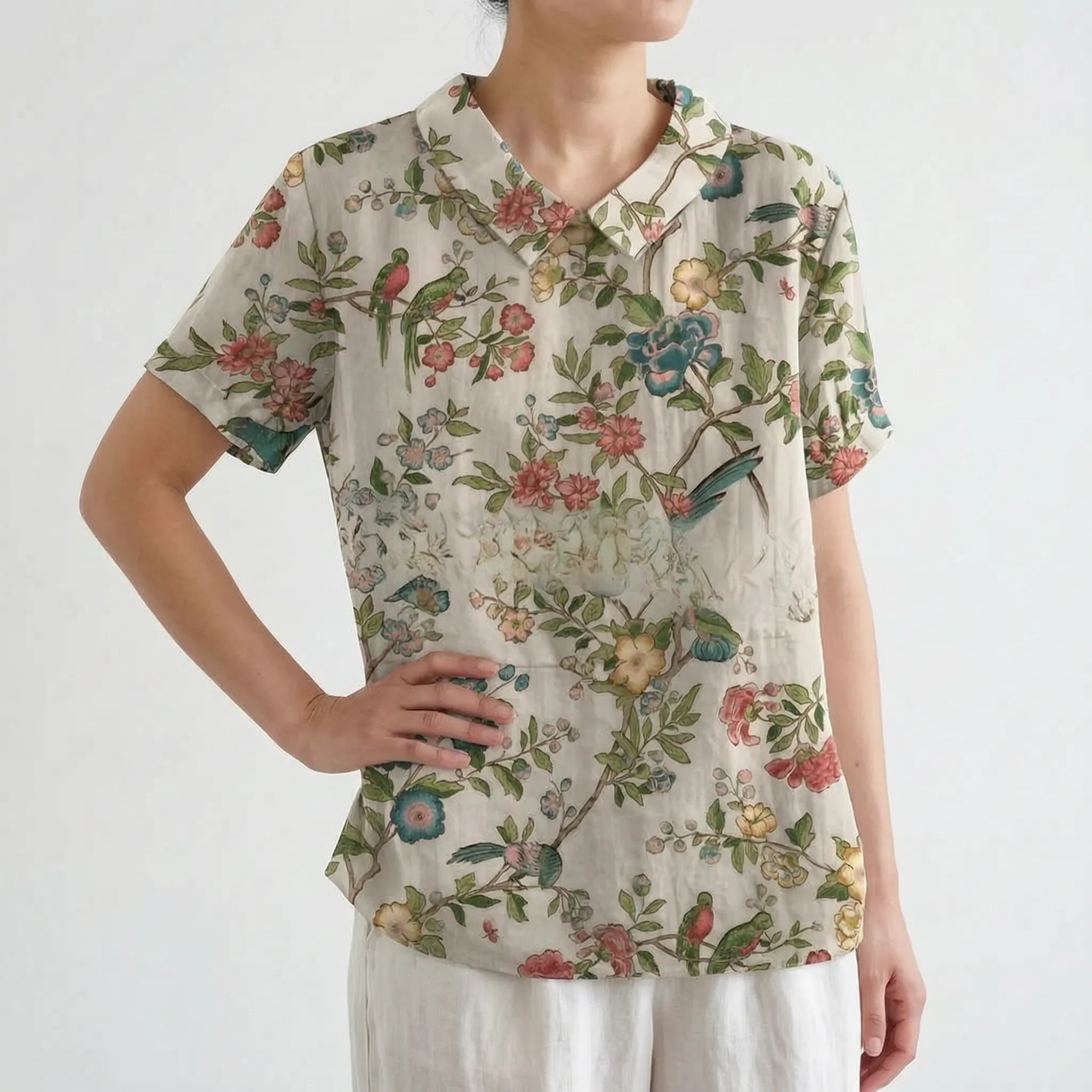 Florisa - Relaxed Short-Sleeved Womens Floral Blouse