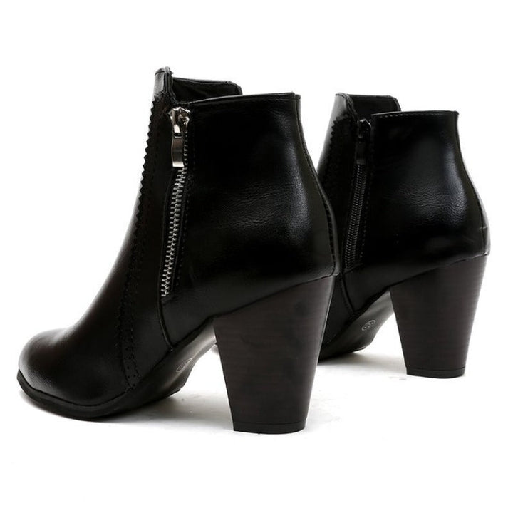 Women's ankle boots with side zip and high block heel