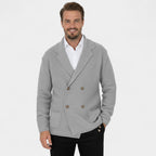 Men's double-breasted knitted cardigan with notched lapels and front pockets