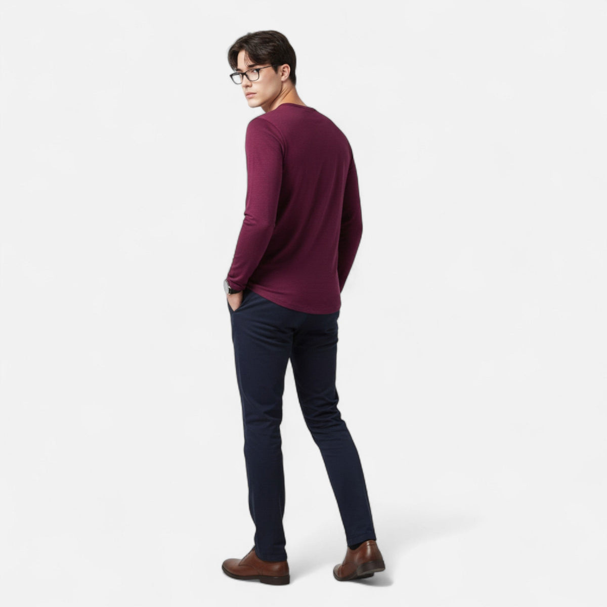 Men's long sleeve Henley shirt with split neckline, button placket and curved hem