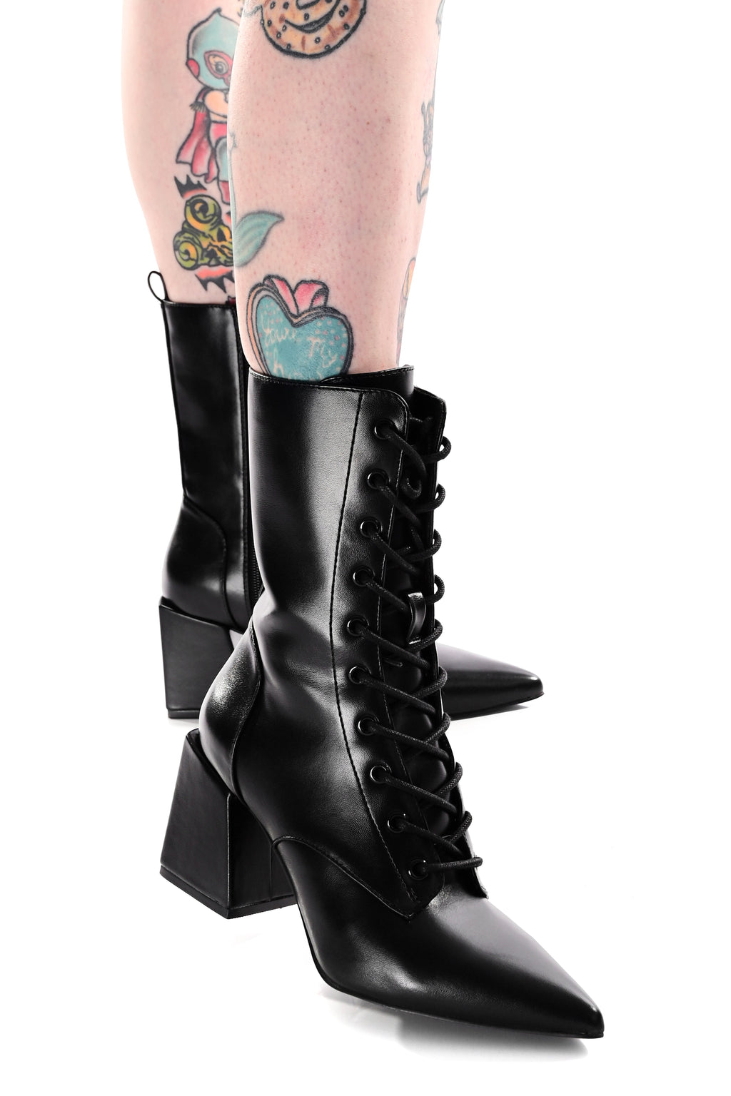 Women's black knee-high pointed toe lace-up boots with block heel