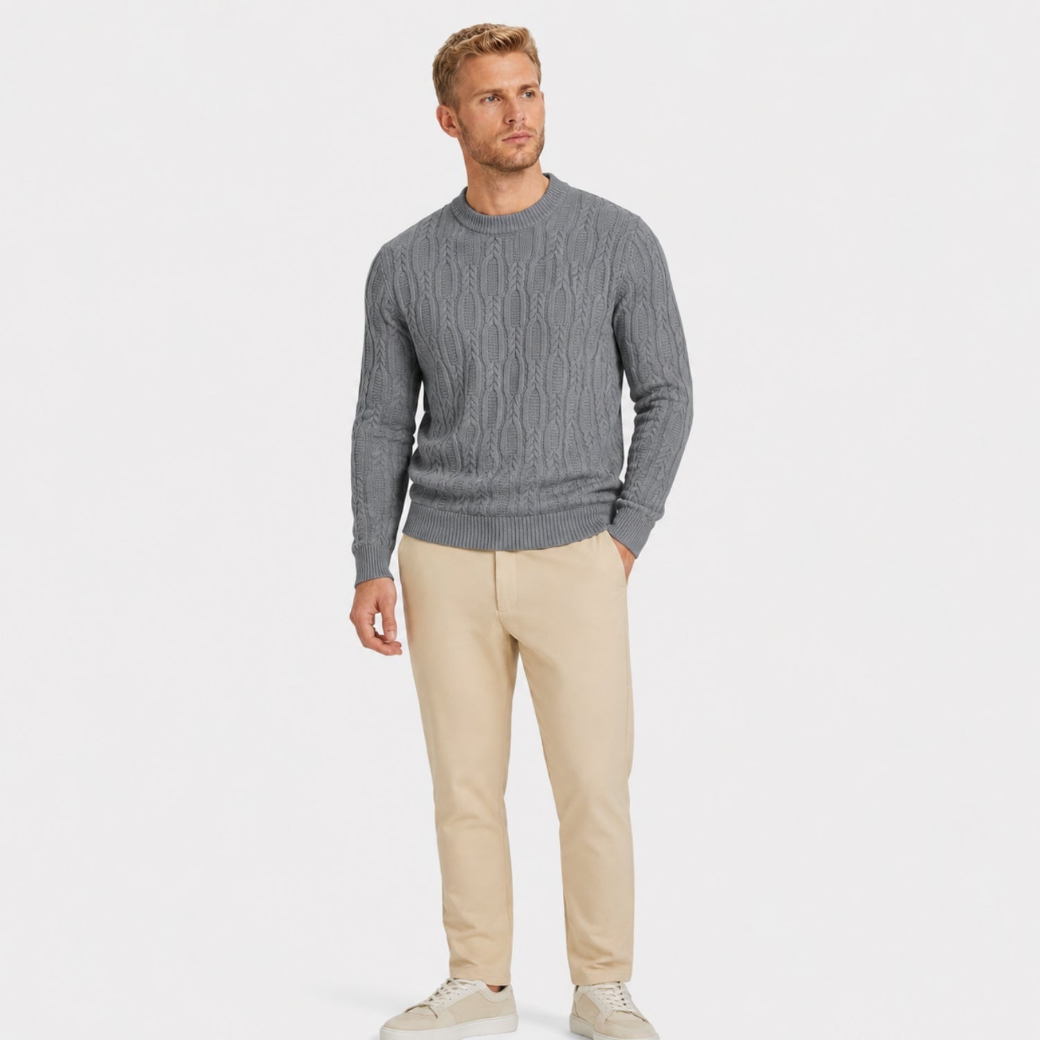 Men's cable knit crew neck jumper with long sleeves