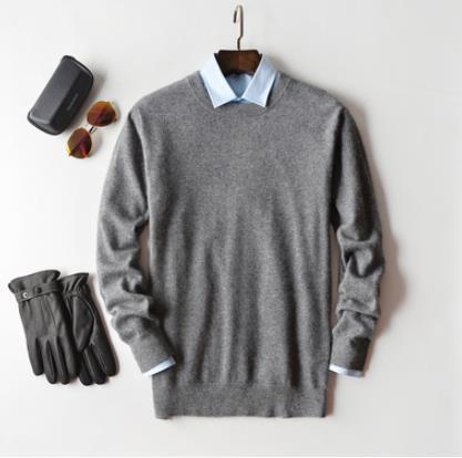 Men's plain crew neck sweater with long sleeves and ribbed trims