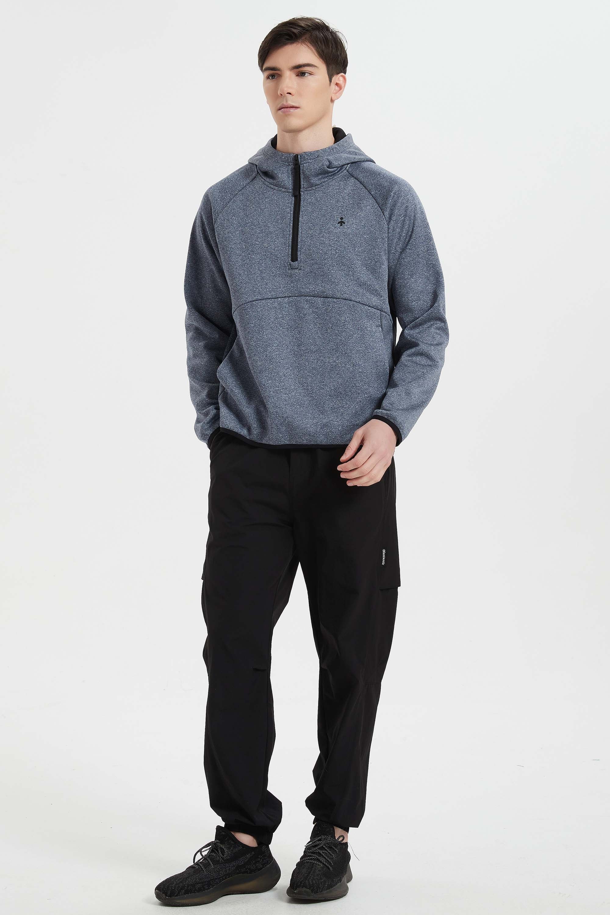 Men's half-zip hooded sweatshirt with long sleeves and kangaroo pocket