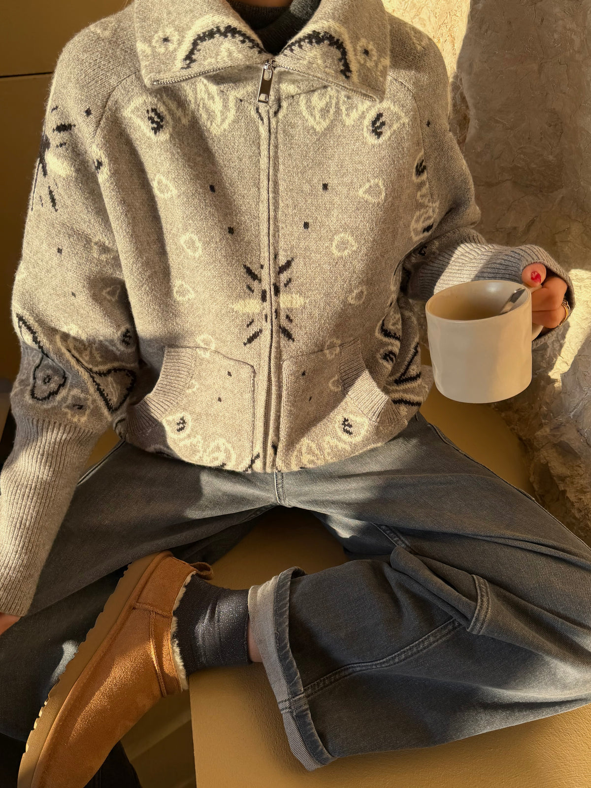Women's paisley knit cardigan with zip front and high collar
