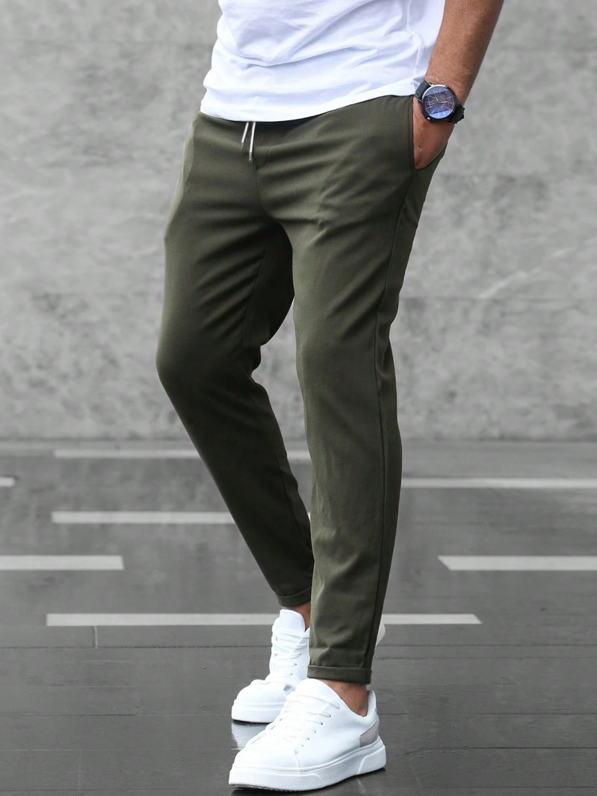 Men's slim tapered cropped trousers with drawstring waist