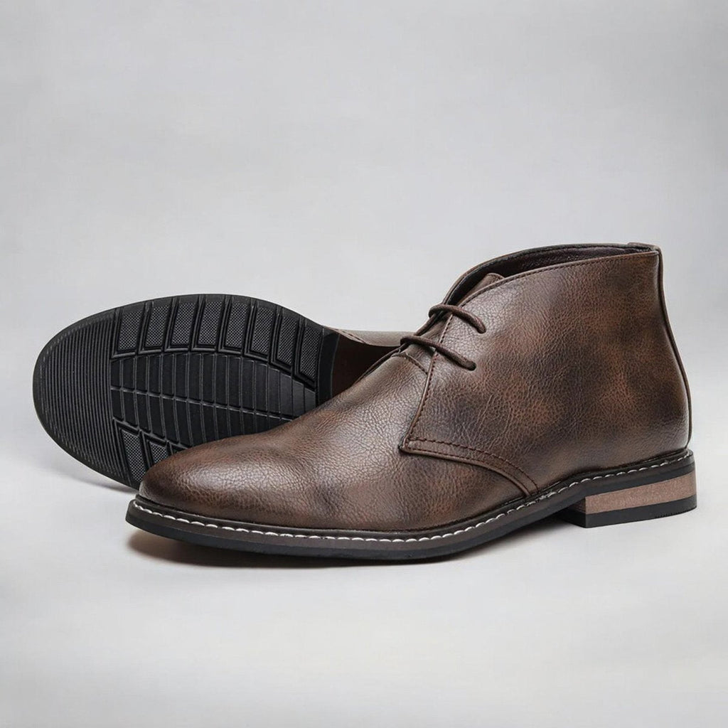 Men's chukka boots with lace-up front, rounded toe and low heel