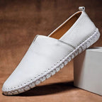 Men's slip-on loafers with contrast stitching and flat sole