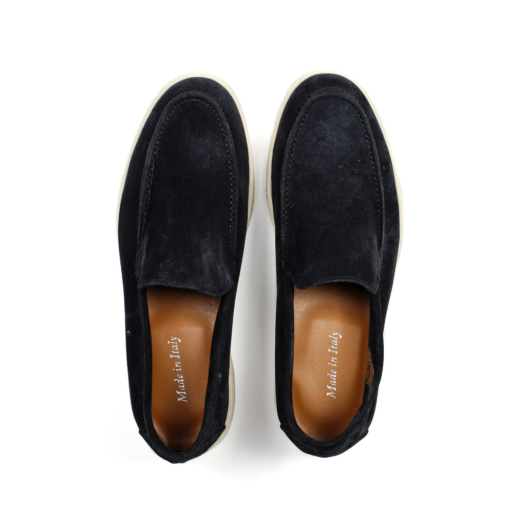 Black men's moccasin loafers with cream soles