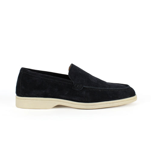 Black men's moccasin loafers with cream soles