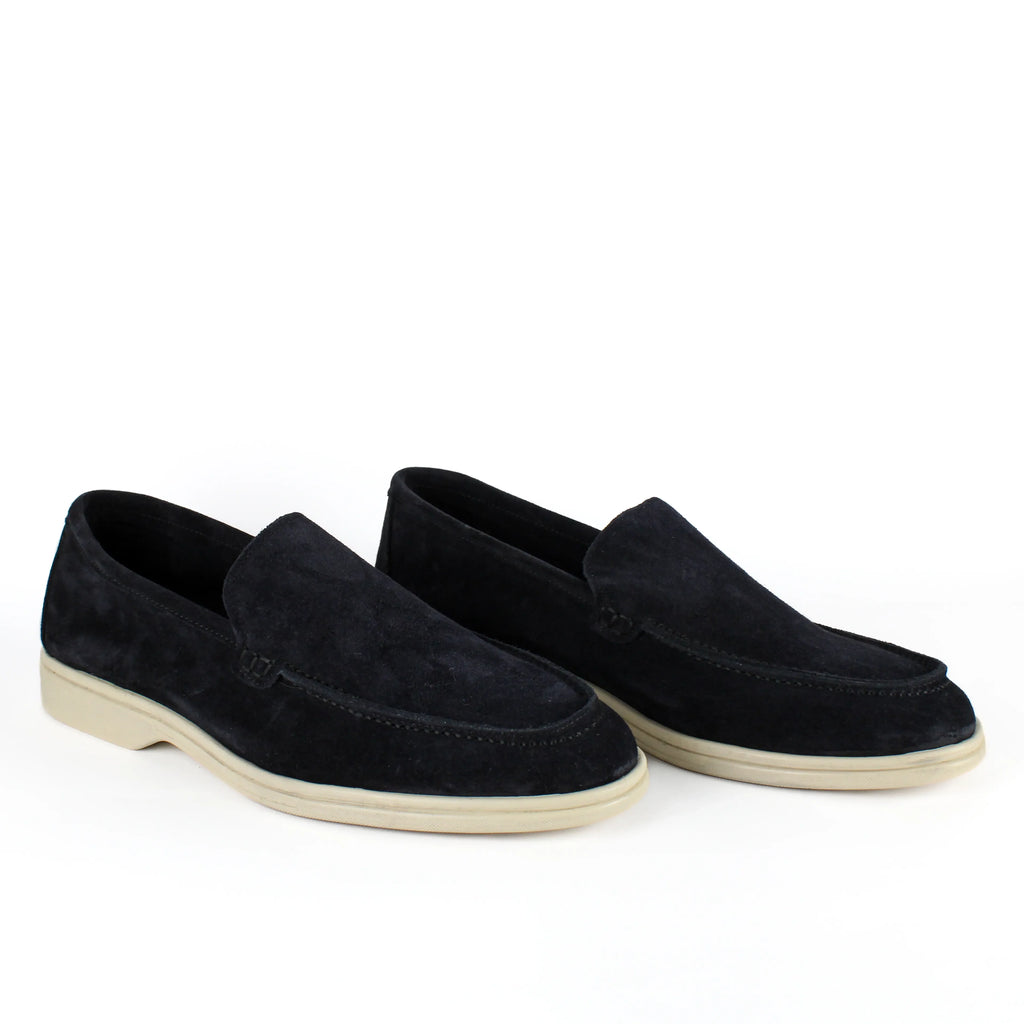 Black men's moccasin loafers with cream soles