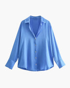 Women's long-sleeve shirt with notched collar and button front
