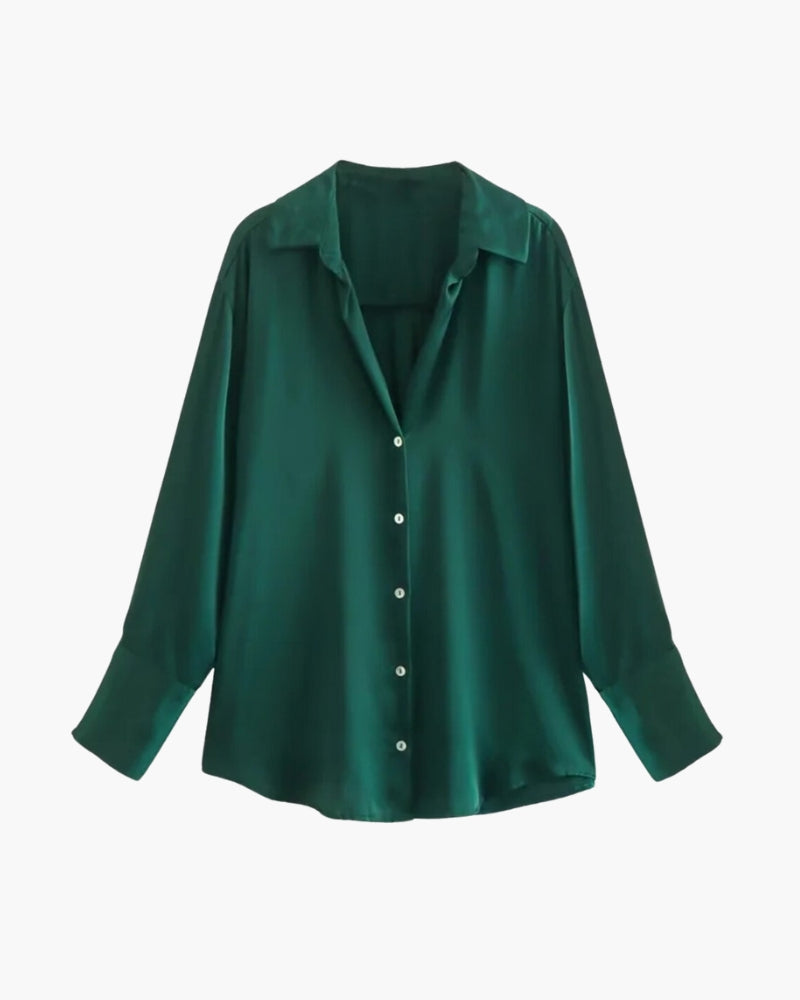 Women's long-sleeve shirt with notched collar and button front