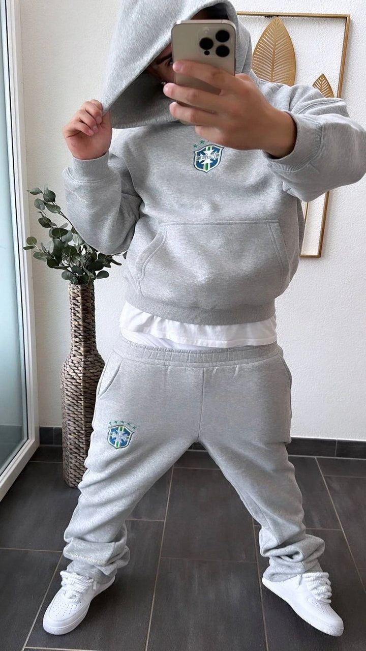 Men's hooded tracksuit set with crest details, pouch pocket and jogger trousers