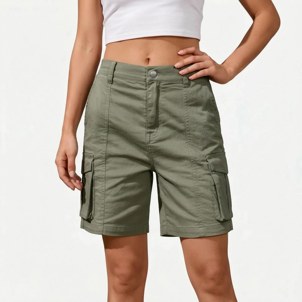 Kargen  - Women's Relaxed Fit Black Cargo Shorts Carrying Daily Essentials