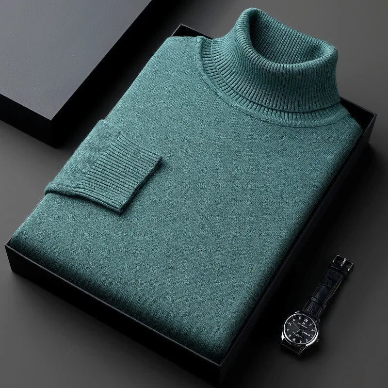 Men's plain turtleneck sweater with ribbed collar and cuffs in a presentation box
