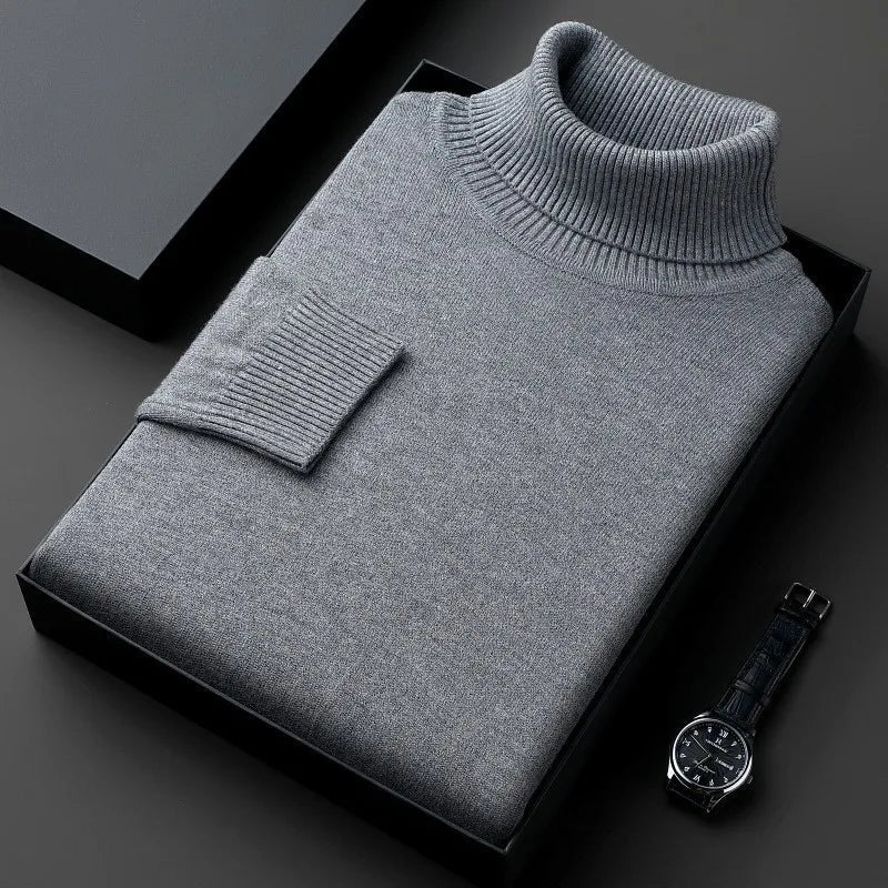 Men's plain turtleneck sweater with ribbed collar and cuffs in a presentation box