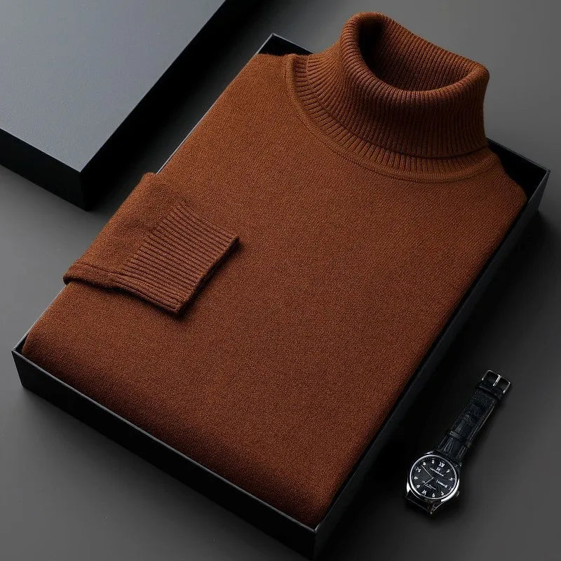 Men's plain turtleneck sweater with ribbed collar and cuffs in a presentation box