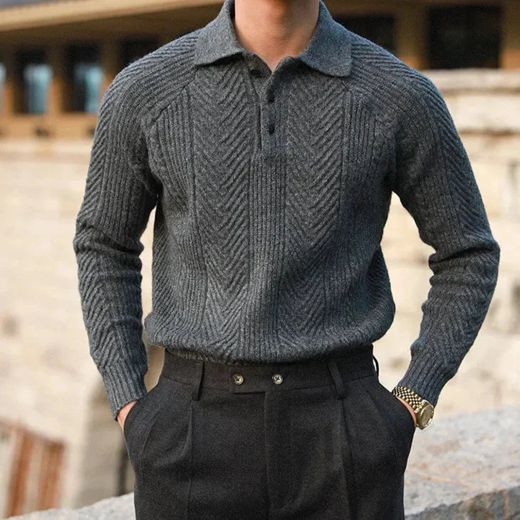 Men's textured polo jumper with long sleeves and collared neckline
