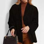 Women's blazer jacket with notched lapels, long sleeves and flap pockets