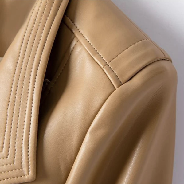 Women's asymmetric zip jacket with notched lapels and long sleeves