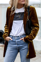 Women's velvet blazer with notched lapels and long sleeves