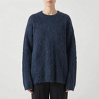 Women's textured round-neck jumper with long sleeves