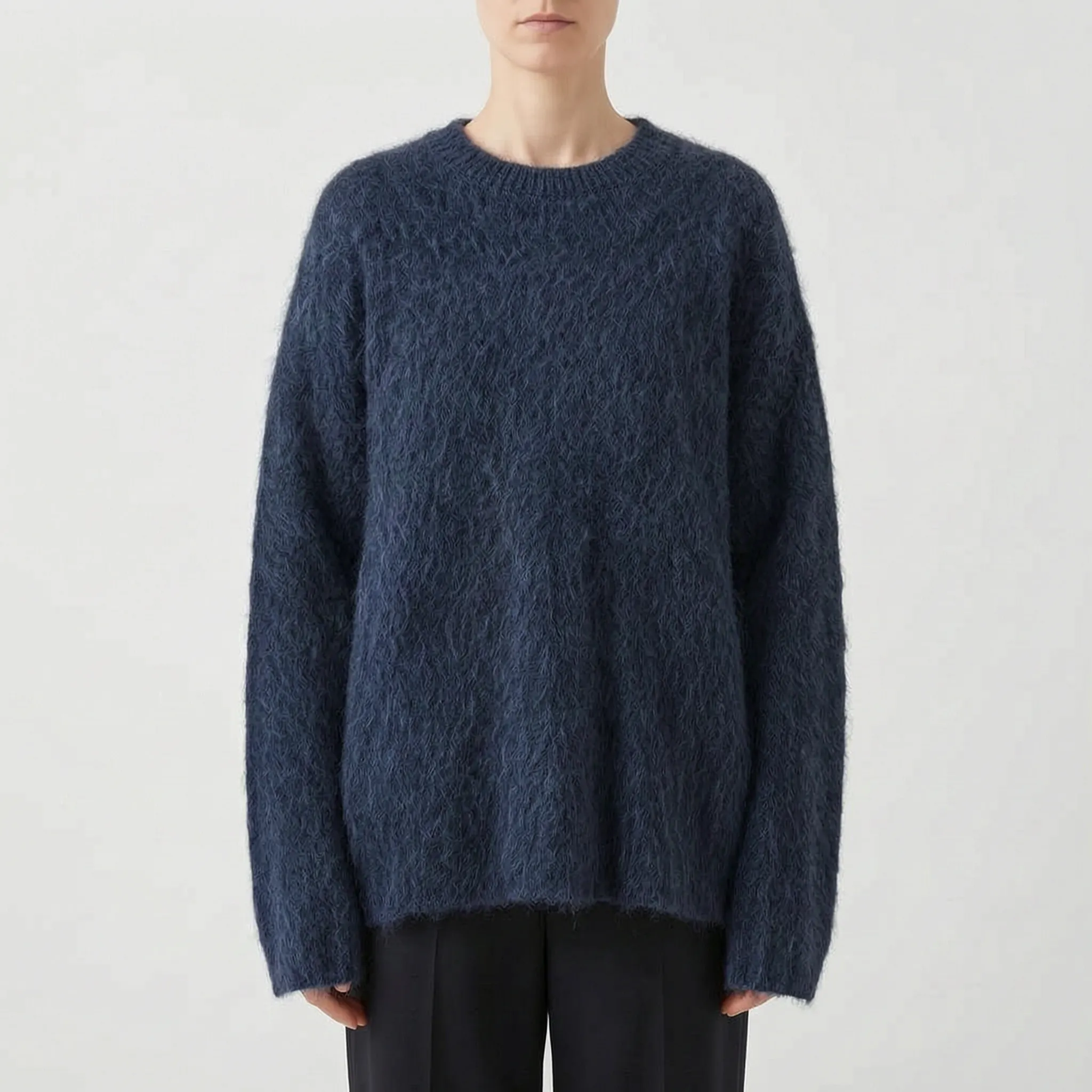 Women's textured round-neck jumper with long sleeves