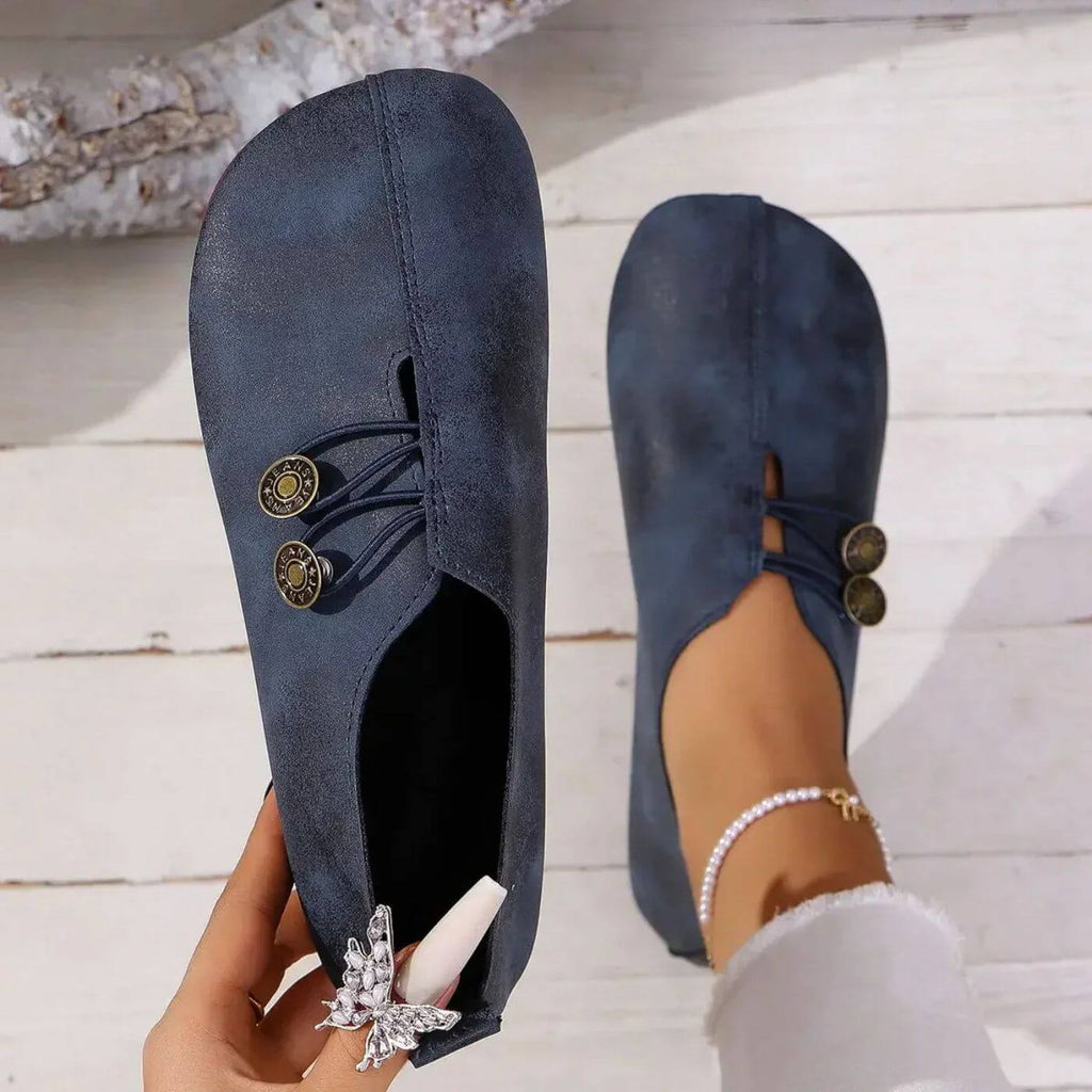 Round toe casual shoes with crossed lace detail