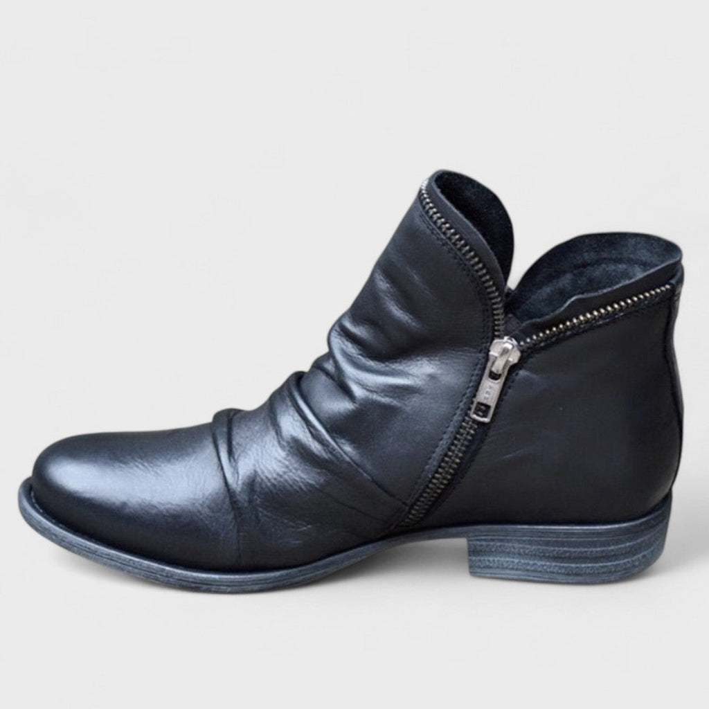 Women's ruched ankle boots with side zipper